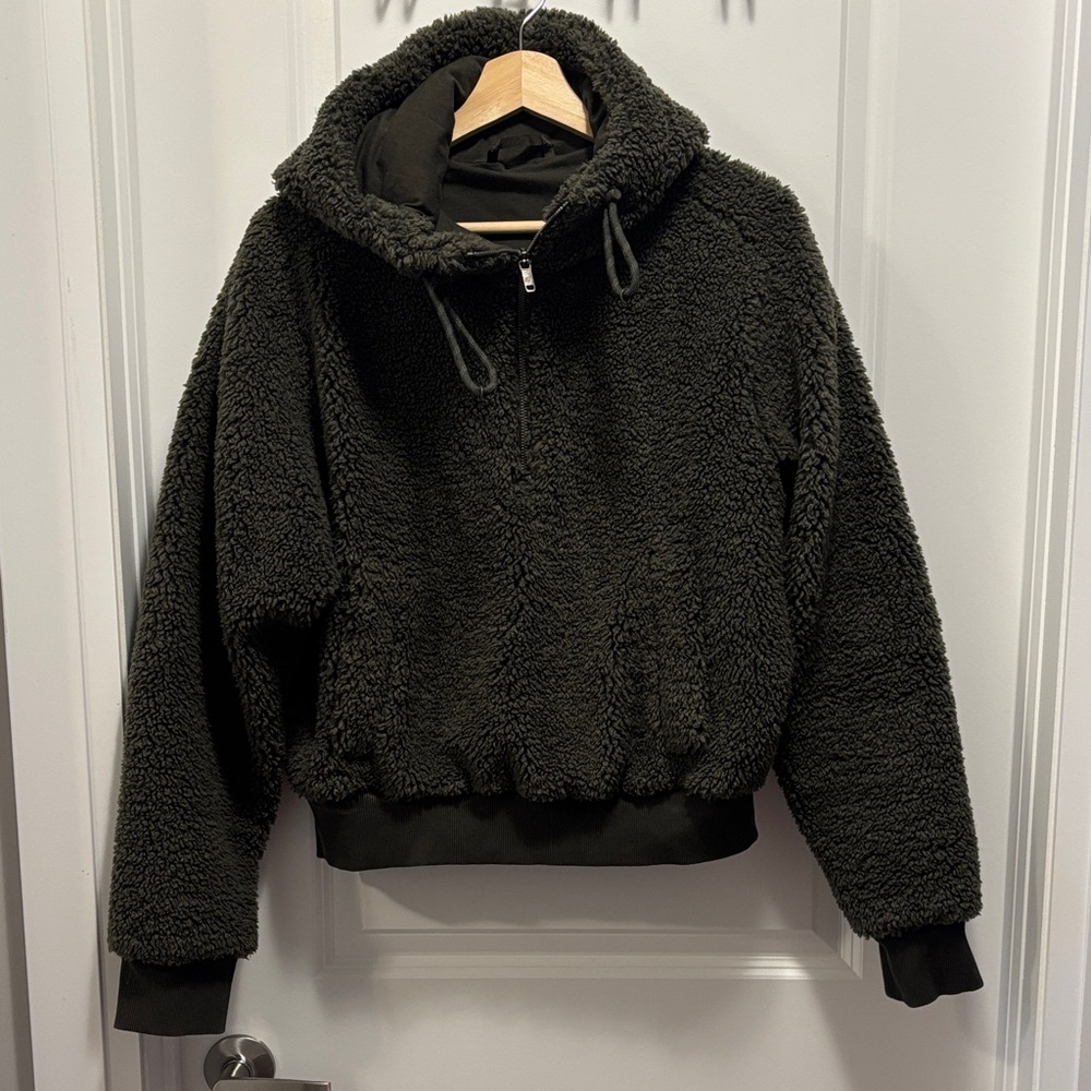Lululemon olive green Sherpa hoodie